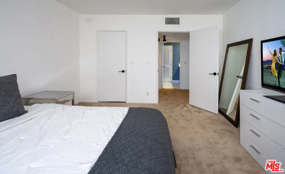 927 Kings Road #317 West Hollywood, CA 90069