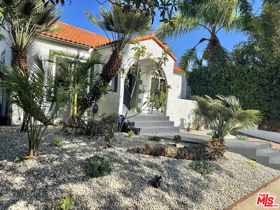 636 Curson Avenue Los Angeles, CA 90036