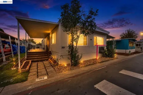 5040 Jackson St Spc #169