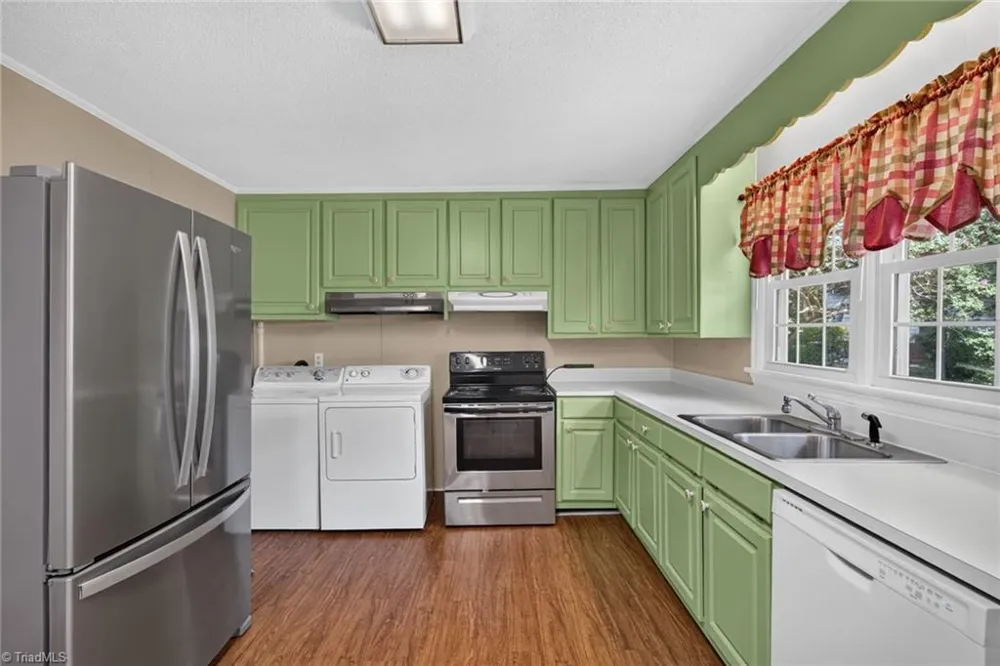 1115 E Willowbrook Drive Burlington, NC 27215