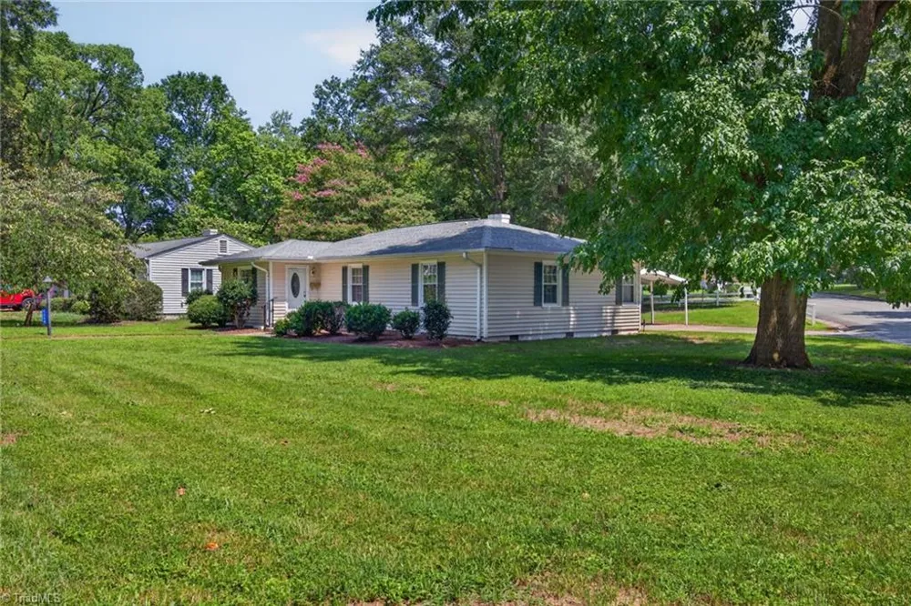 1115 E Willowbrook Drive Burlington, NC 27215