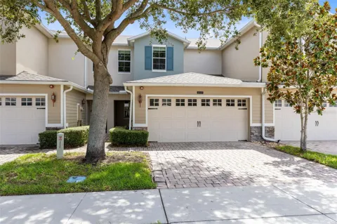 1327 PRIORY CIRCLE #1327