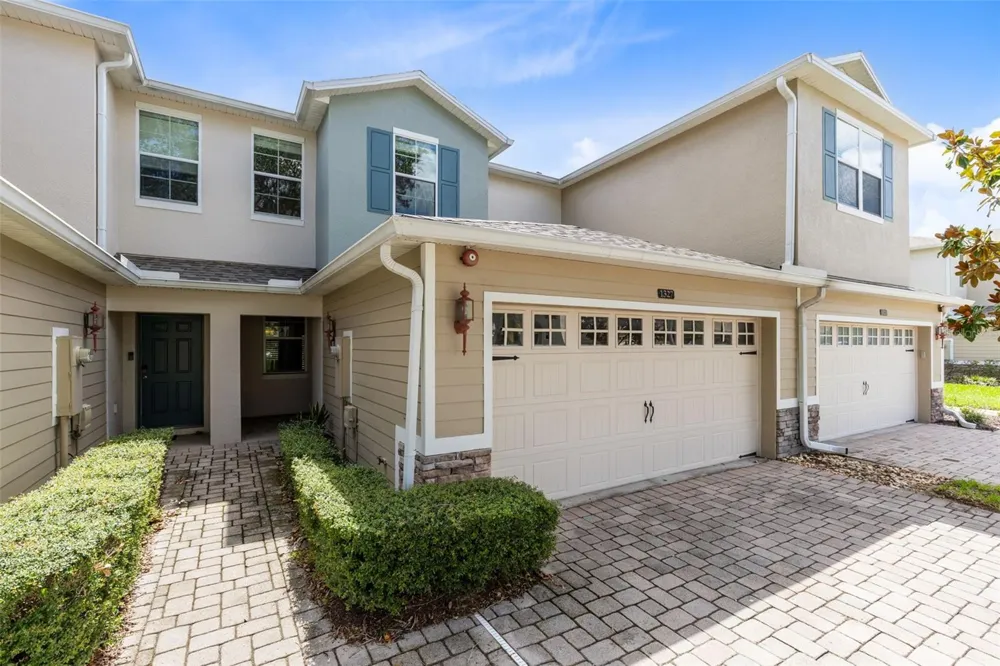 1327 PRIORY CIRCLE #1327 Winter Garden, FL 34787