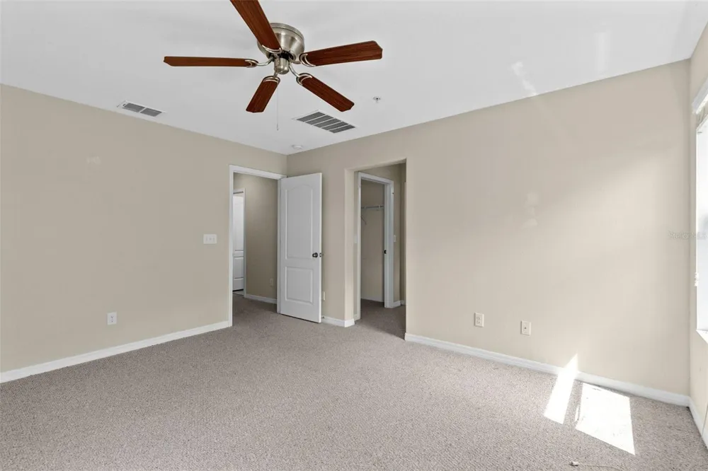 1327 PRIORY CIRCLE #1327 Winter Garden, FL 34787