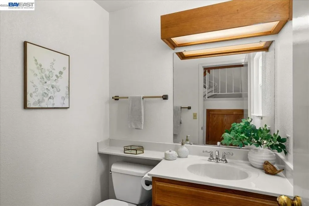 648 Kirby Fremont, CA 94539