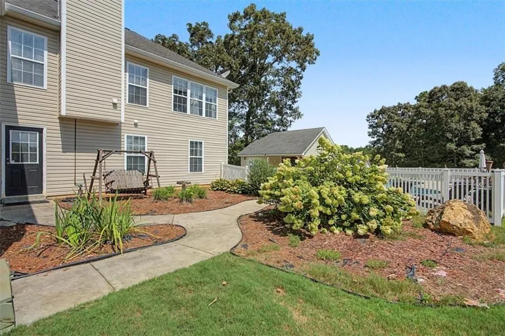 36 Valley Edge Drive Rockmart, GA 30153