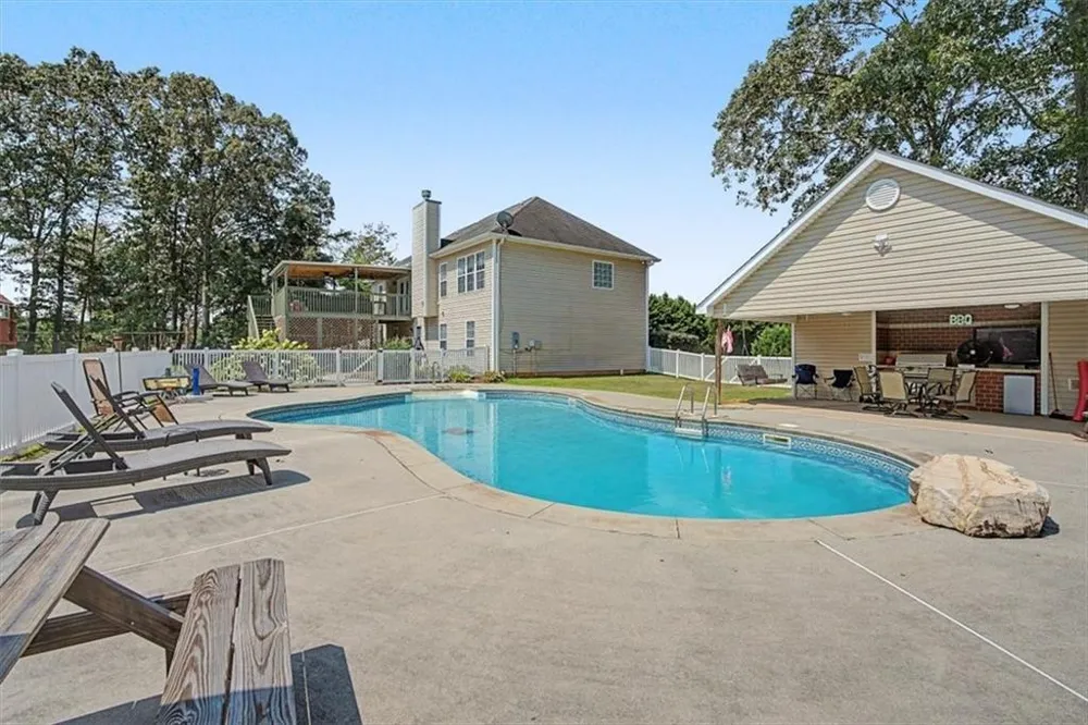 36 Valley Edge Drive Rockmart, GA 30153