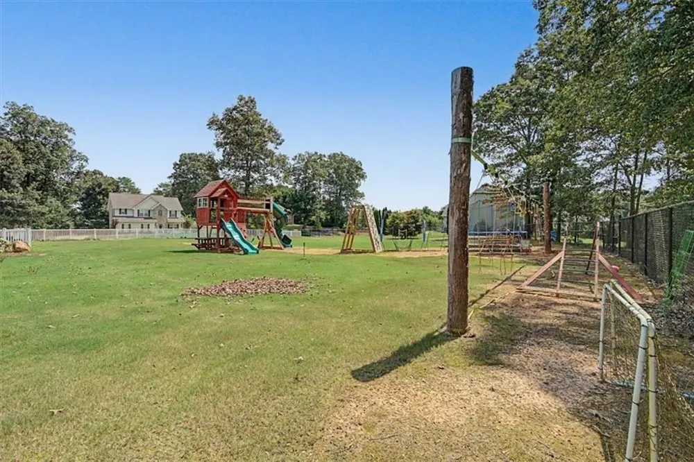 36 Valley Edge Drive Rockmart, GA 30153