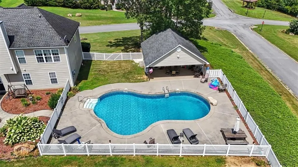 36 Valley Edge Drive Rockmart, GA 30153