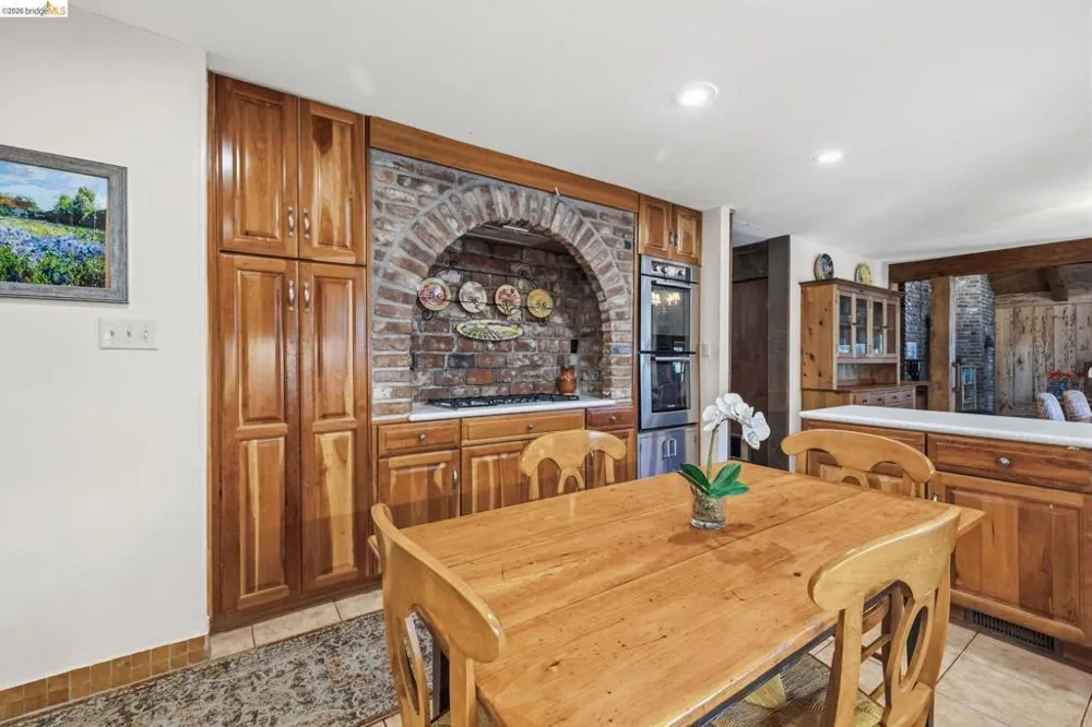 22890 MOUNT HOLLY LN Columbia, CA 95310