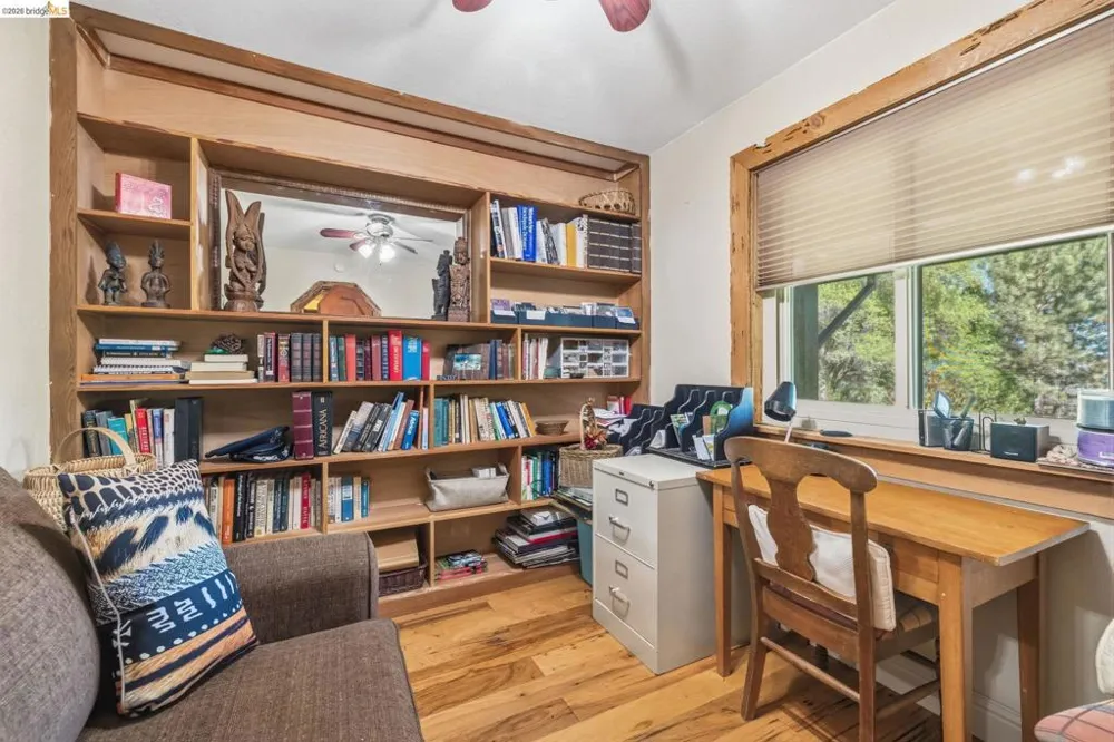 22890 MOUNT HOLLY LN Columbia, CA 95310