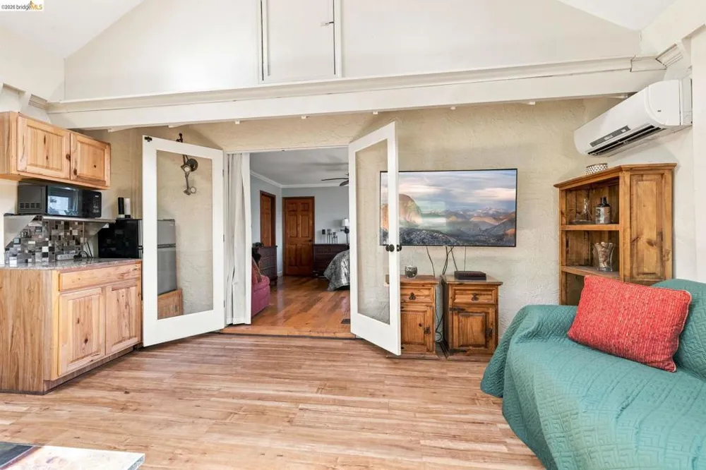 22890 MOUNT HOLLY LN Columbia, CA 95310