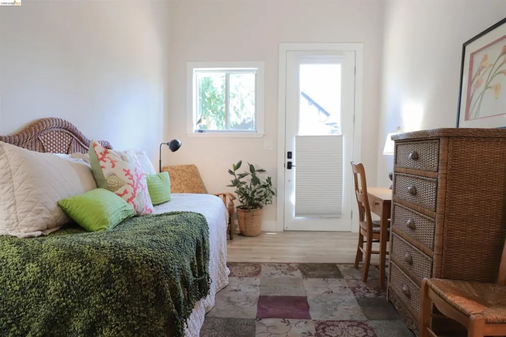 22890 MOUNT HOLLY LN Columbia, CA 95310