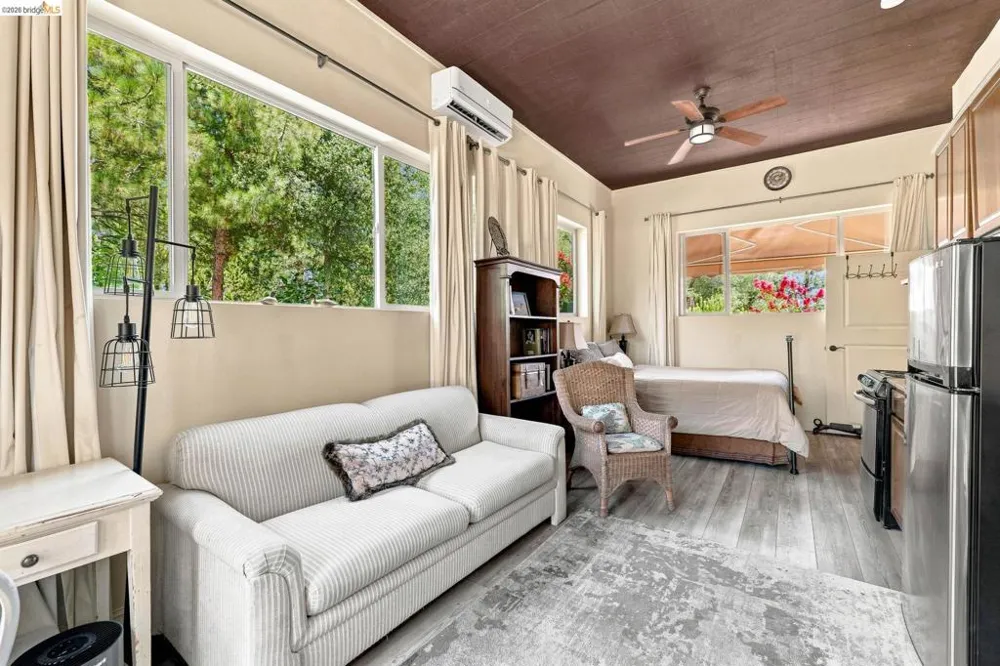 22890 MOUNT HOLLY LN Columbia, CA 95310