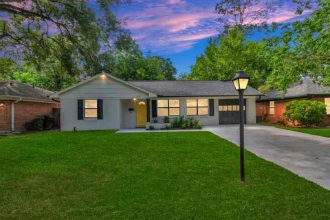 2107 Wakefield Drive