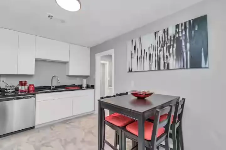2107 Wakefield Drive Houston, TX 77018