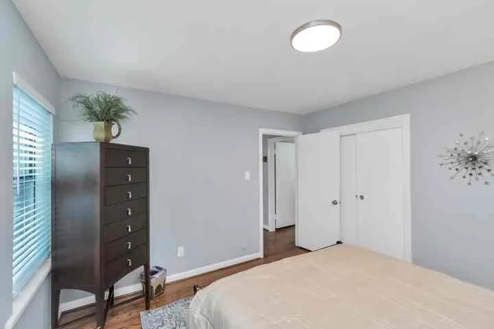2107 Wakefield Drive Houston, TX 77018