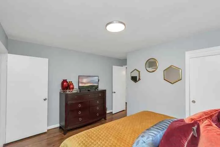 2107 Wakefield Drive Houston, TX 77018