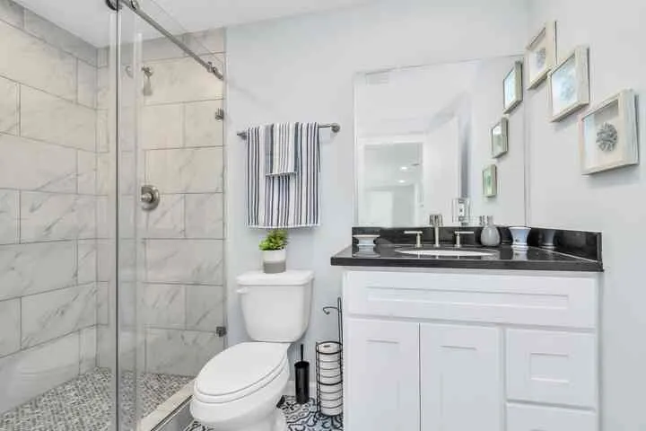 2107 Wakefield Drive Houston, TX 77018