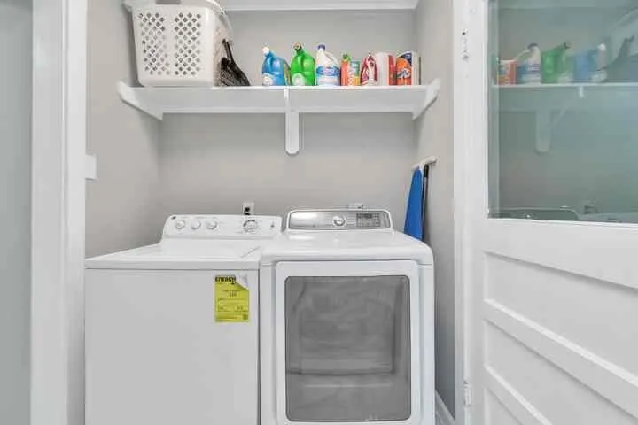 2107 Wakefield Drive Houston, TX 77018
