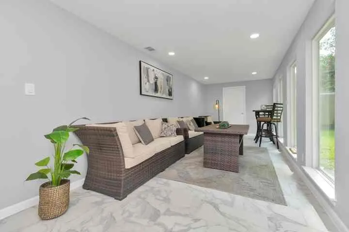 2107 Wakefield Drive Houston, TX 77018