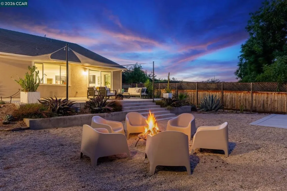 64 Morello Ave Martinez, CA 94553