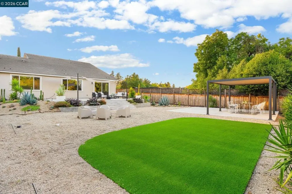 64 Morello Ave Martinez, CA 94553