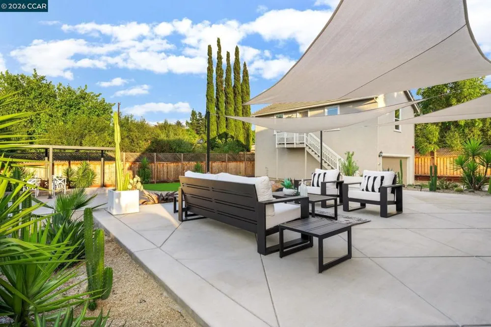 64 Morello Ave Martinez, CA 94553