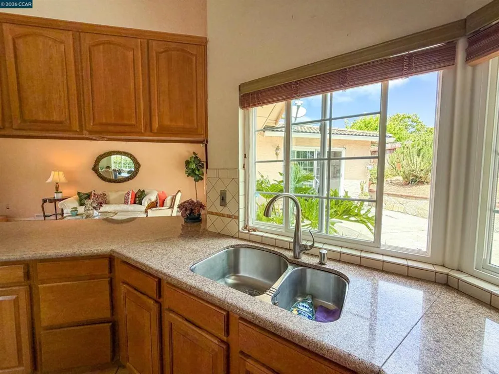 1220 Fascination Cir Richmond, CA 94803