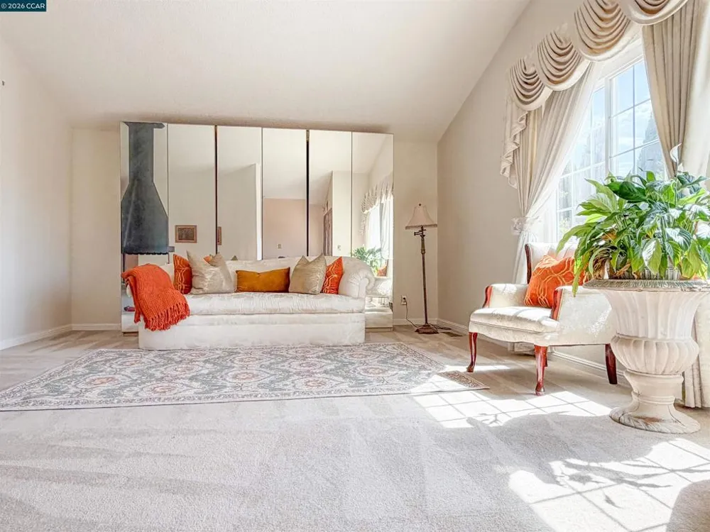 1220 Fascination Cir Richmond, CA 94803