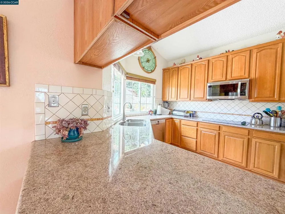 1220 Fascination Cir Richmond, CA 94803