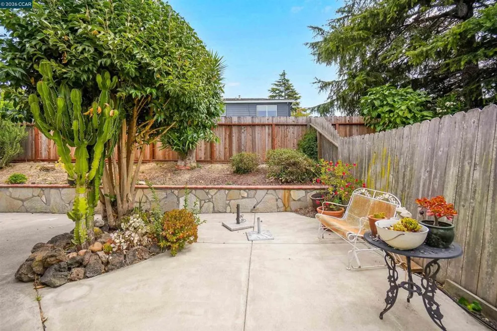 1220 Fascination Cir Richmond, CA 94803