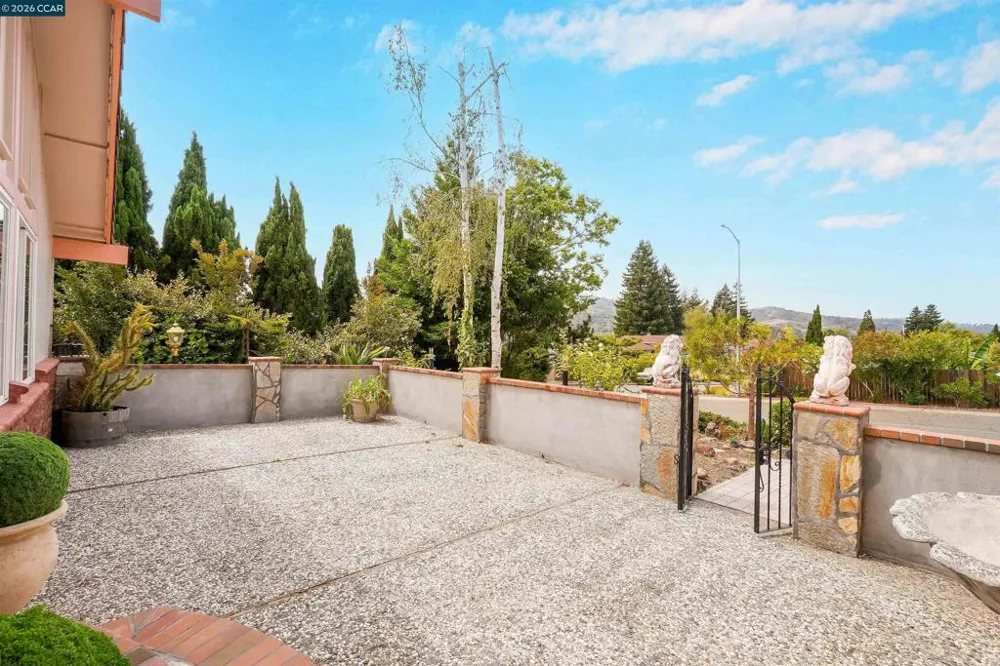 1220 Fascination Cir Richmond, CA 94803