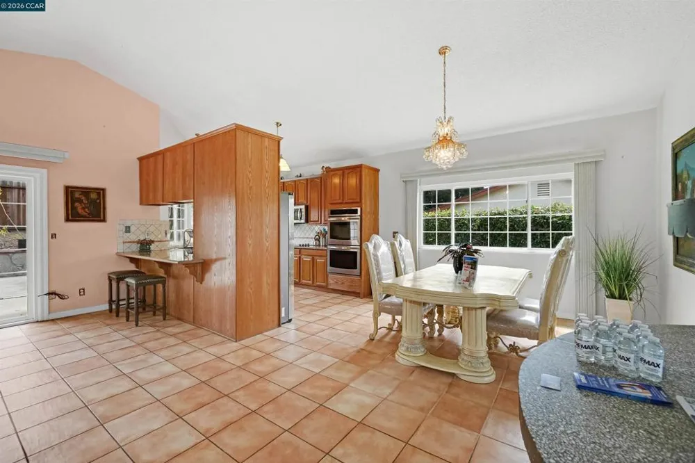 1220 Fascination Cir Richmond, CA 94803