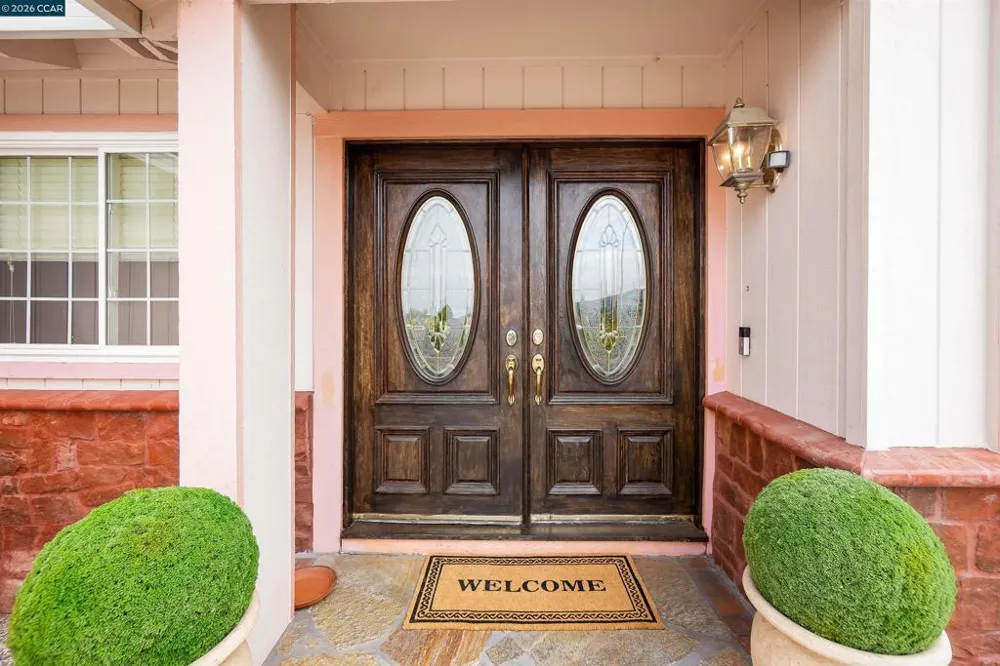 1220 Fascination Cir Richmond, CA 94803