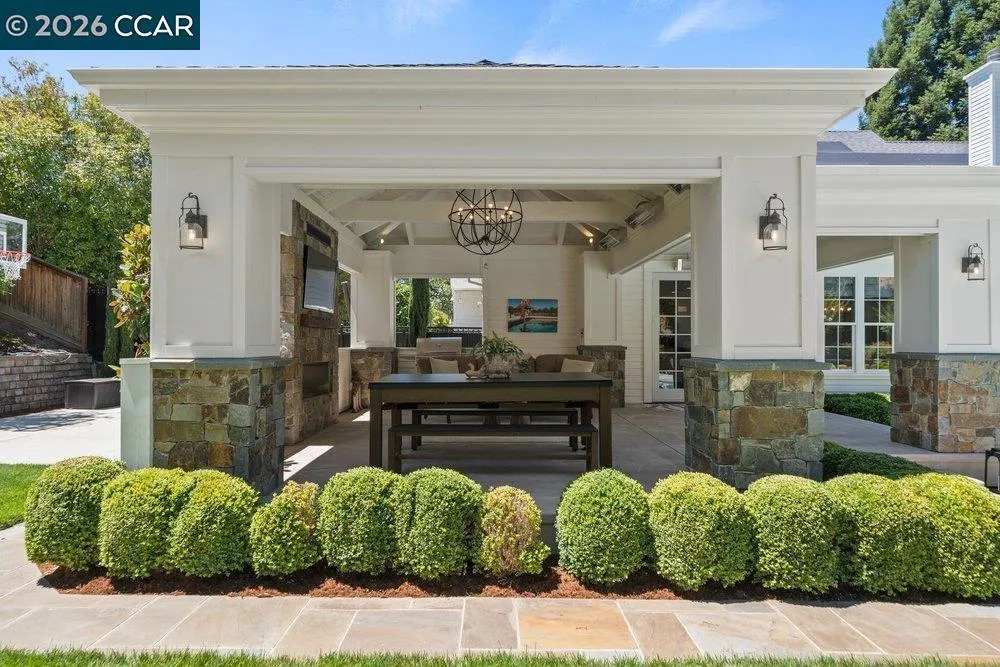 49 Brightwood Cir Danville, CA 94506