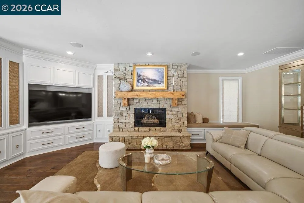 49 Brightwood Cir Danville, CA 94506