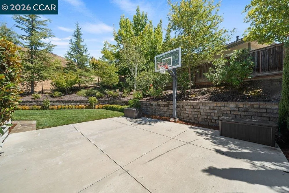 49 Brightwood Cir Danville, CA 94506