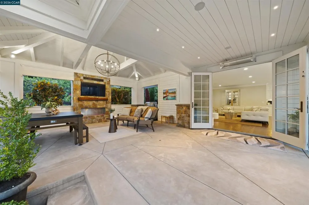 49 Brightwood Cir Danville, CA 94506