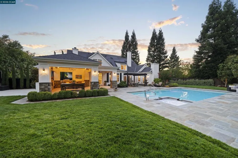 49 Brightwood Cir Danville, CA 94506