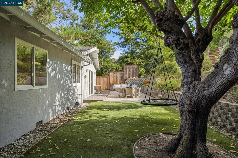 1064 Leland Drive Lafayette, CA 94549