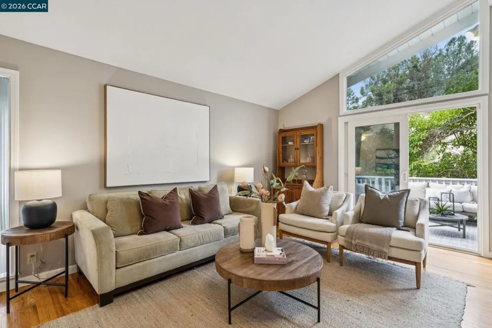 1064 Leland Drive Lafayette, CA 94549