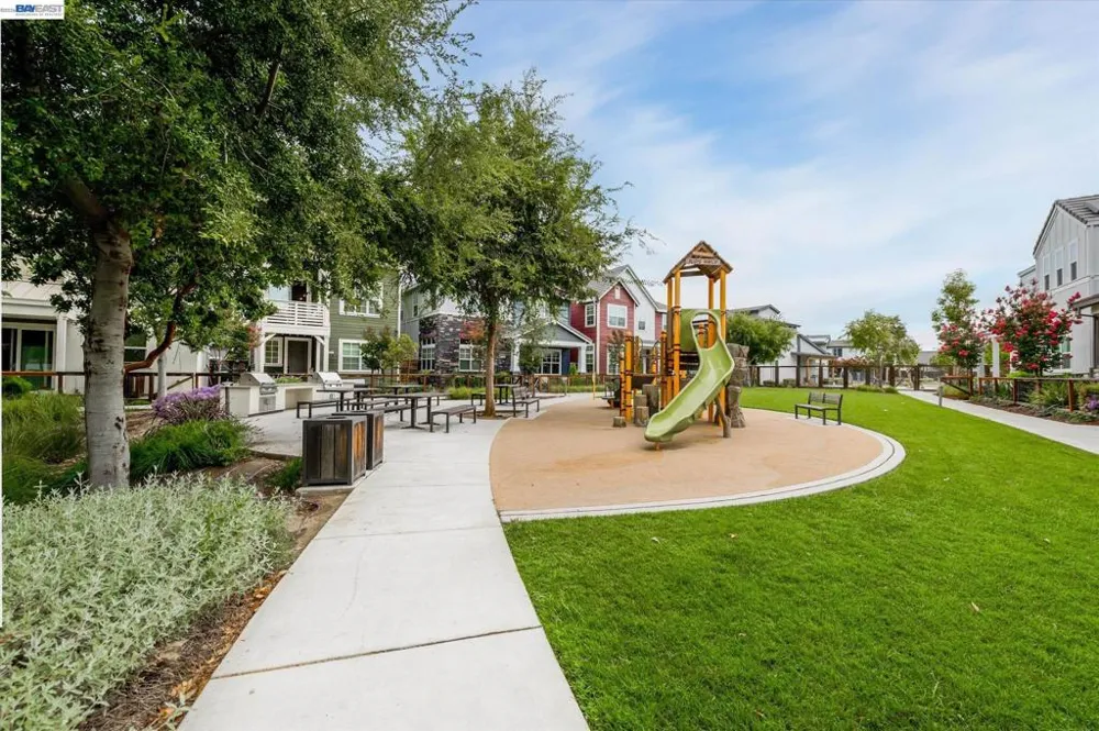 3868 Stanley Blvd Pleasanton, CA 94566