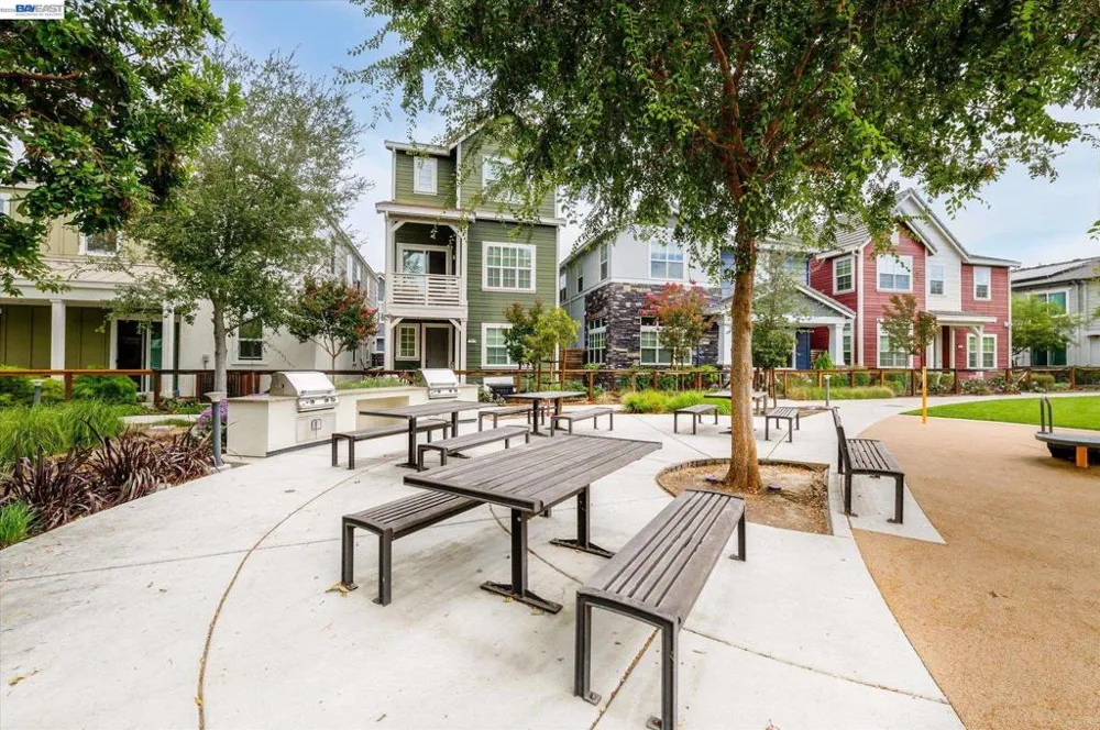 3868 Stanley Blvd Pleasanton, CA 94566