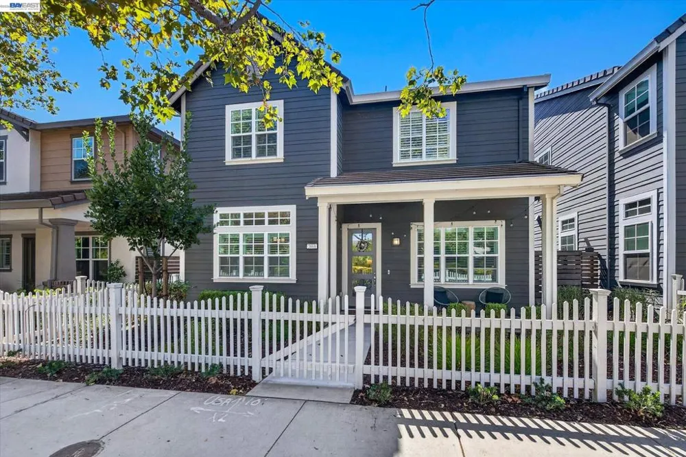 3868 Stanley Blvd Pleasanton, CA 94566