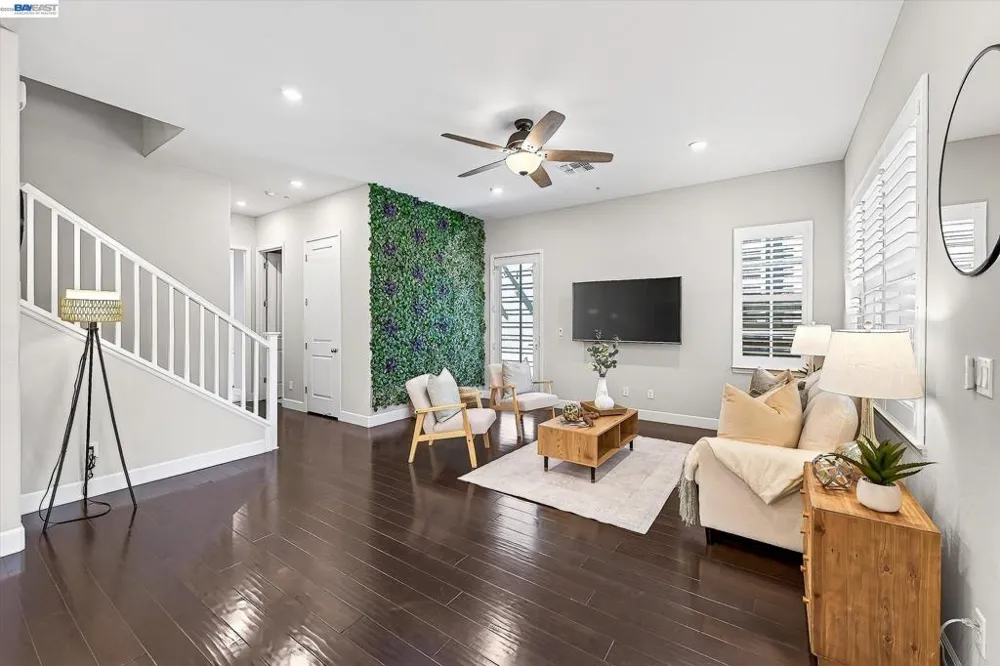 3868 Stanley Blvd Pleasanton, CA 94566