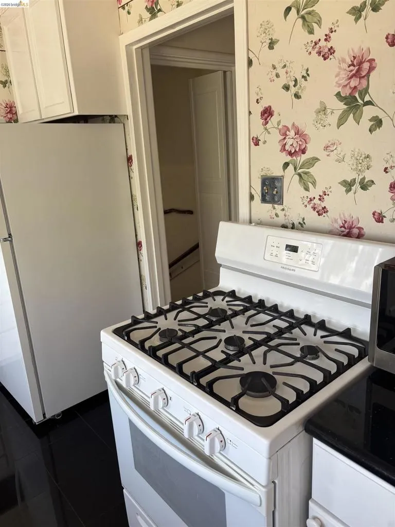 444 28TH  ST Richmond, CA 94804