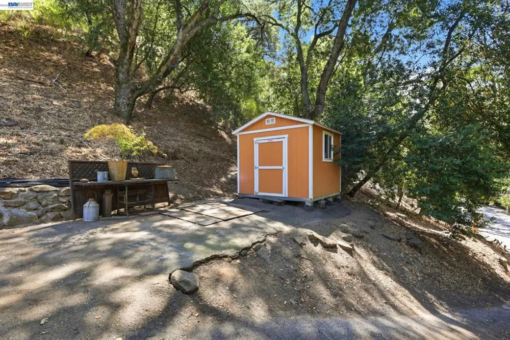 2315 Kilkare Rd Sunol, CA 94586