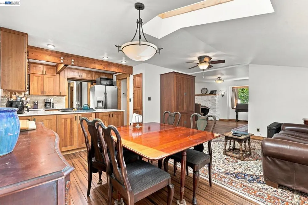 2315 Kilkare Rd Sunol, CA 94586