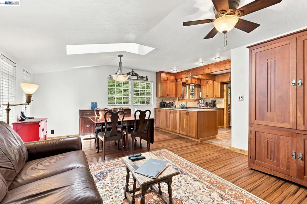 2315 Kilkare Rd Sunol, CA 94586
